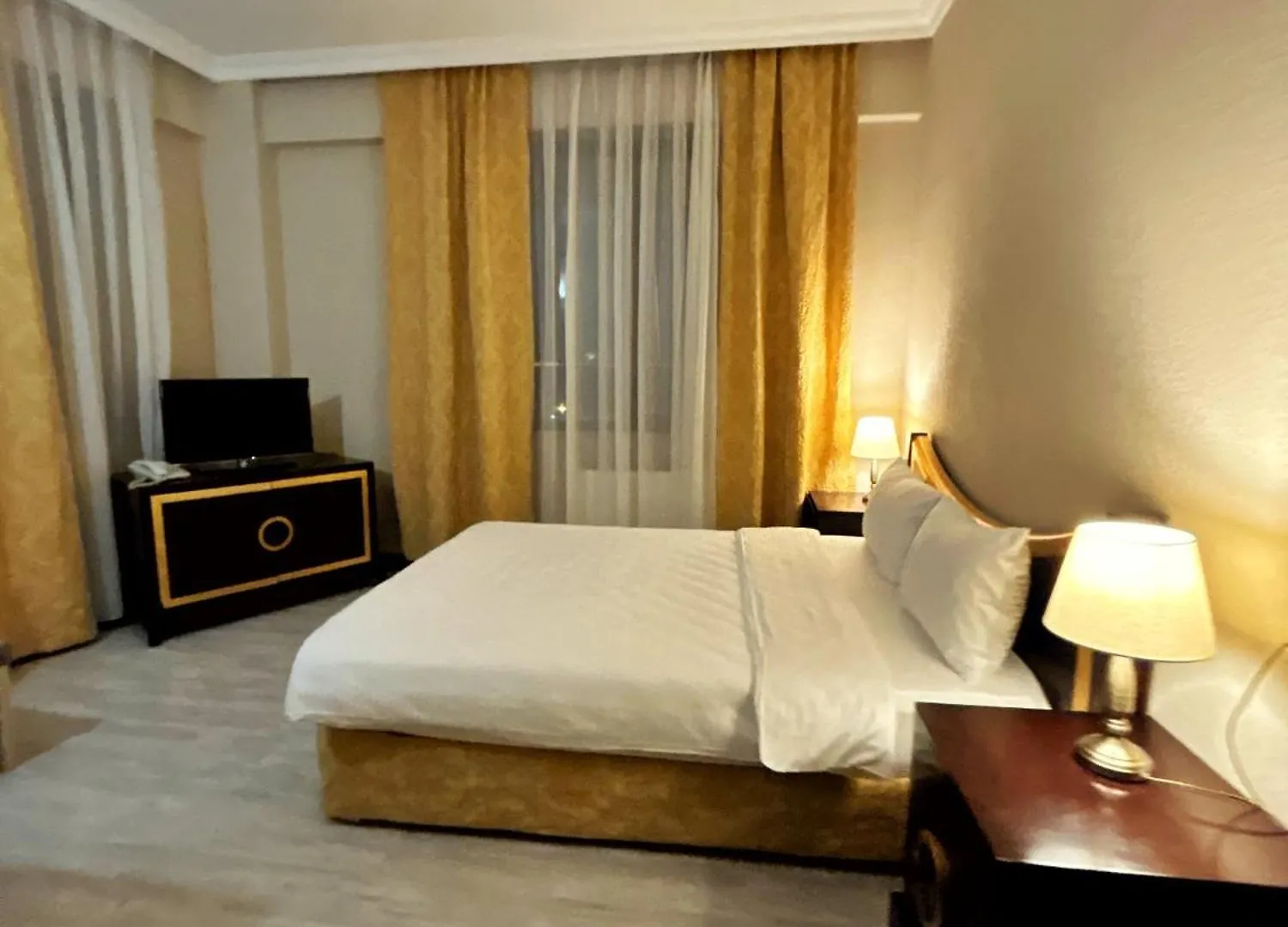 Apart Otel Crown Suites Bakü