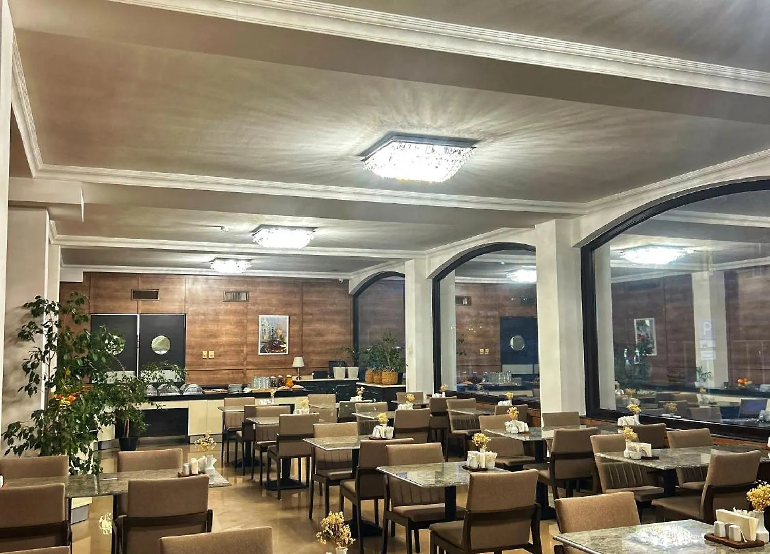 Crown Suites Bakü Azerbaycan